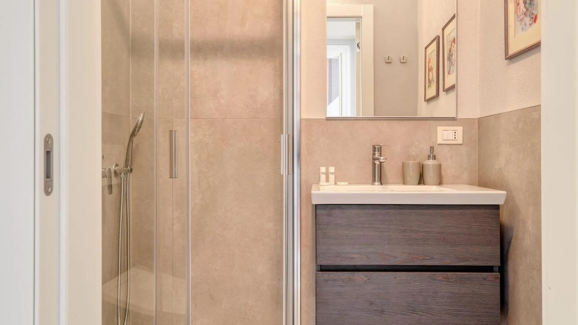 Joivy Elegant Flat In Corso Buenos Aires Apartman Milánó 0*,